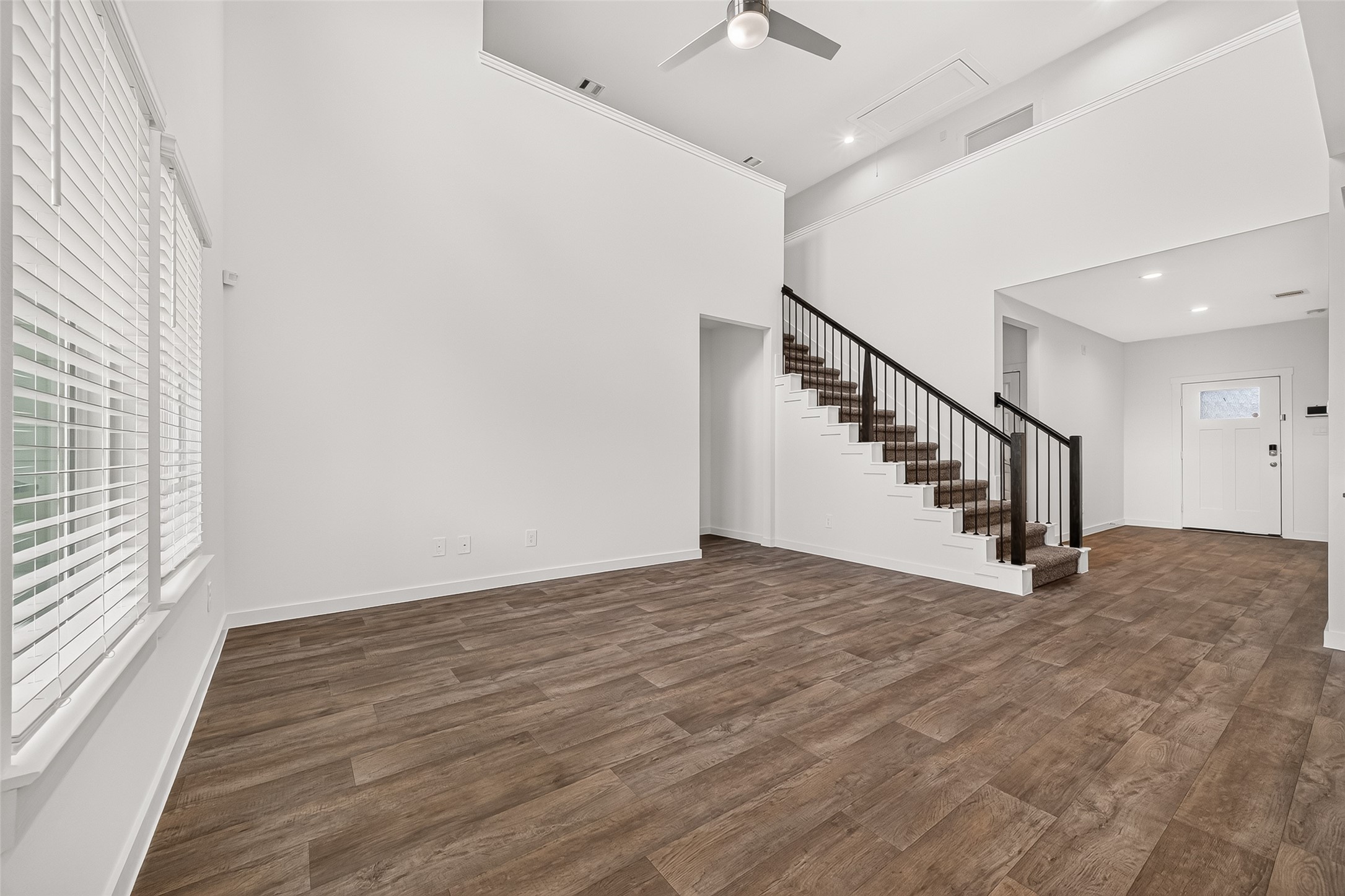 2921 Willow Gulch Way Property Photo 9