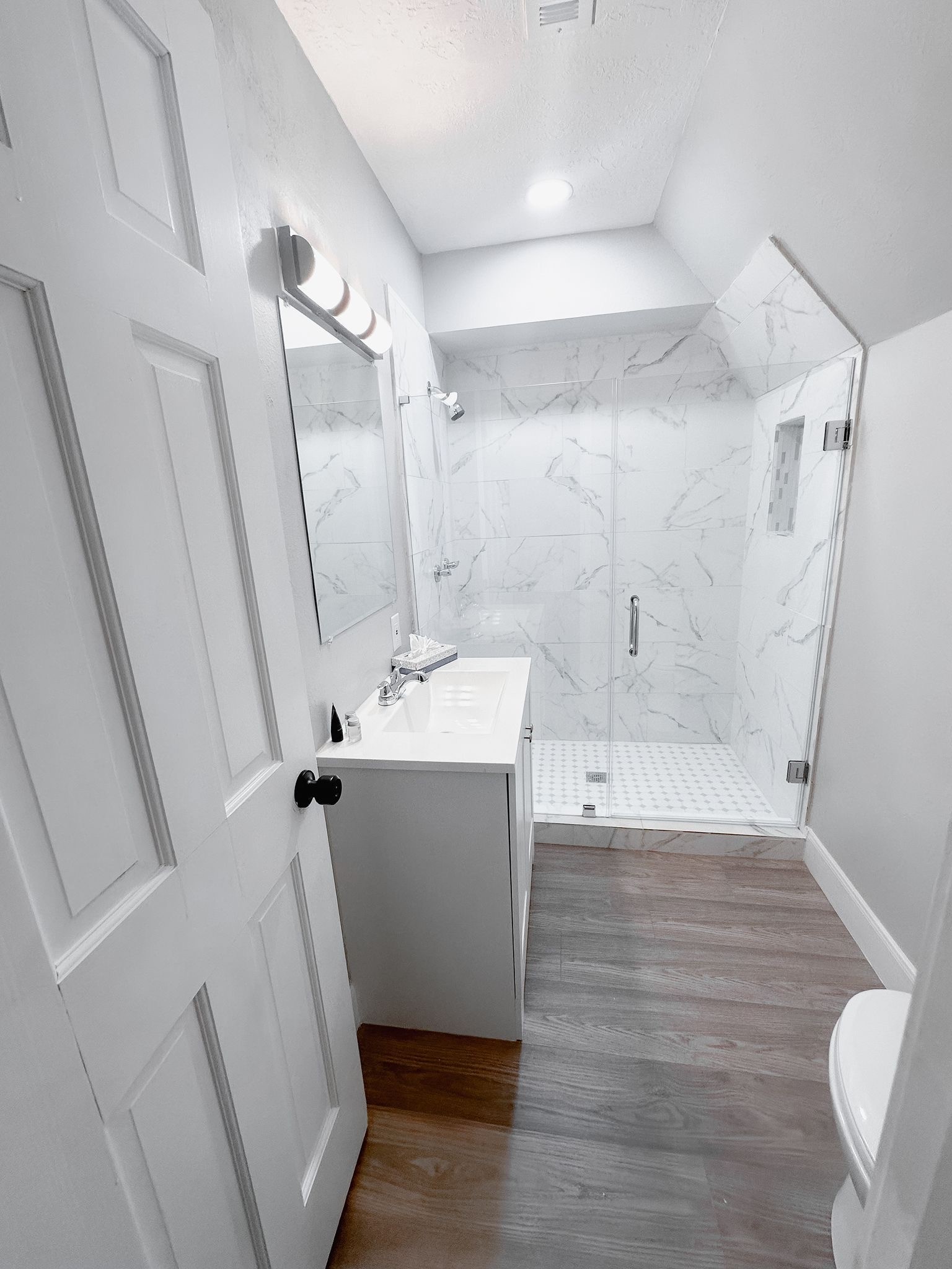 537 Natchez Park Property Photo 13