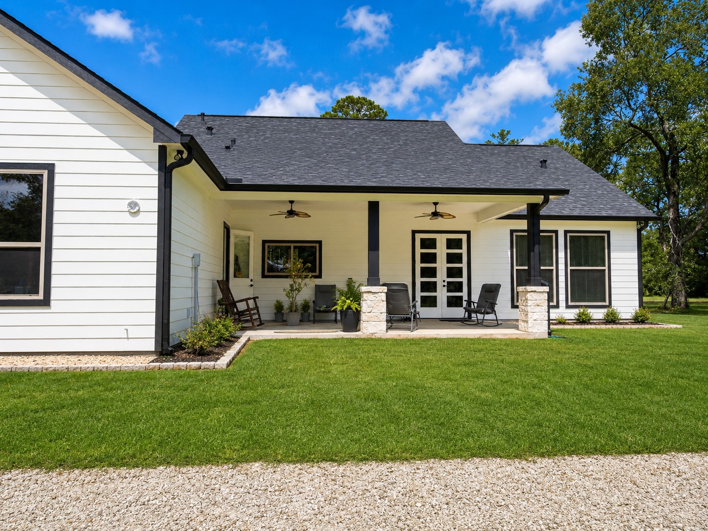 26898 Forest Hills Lane Property Photo 4