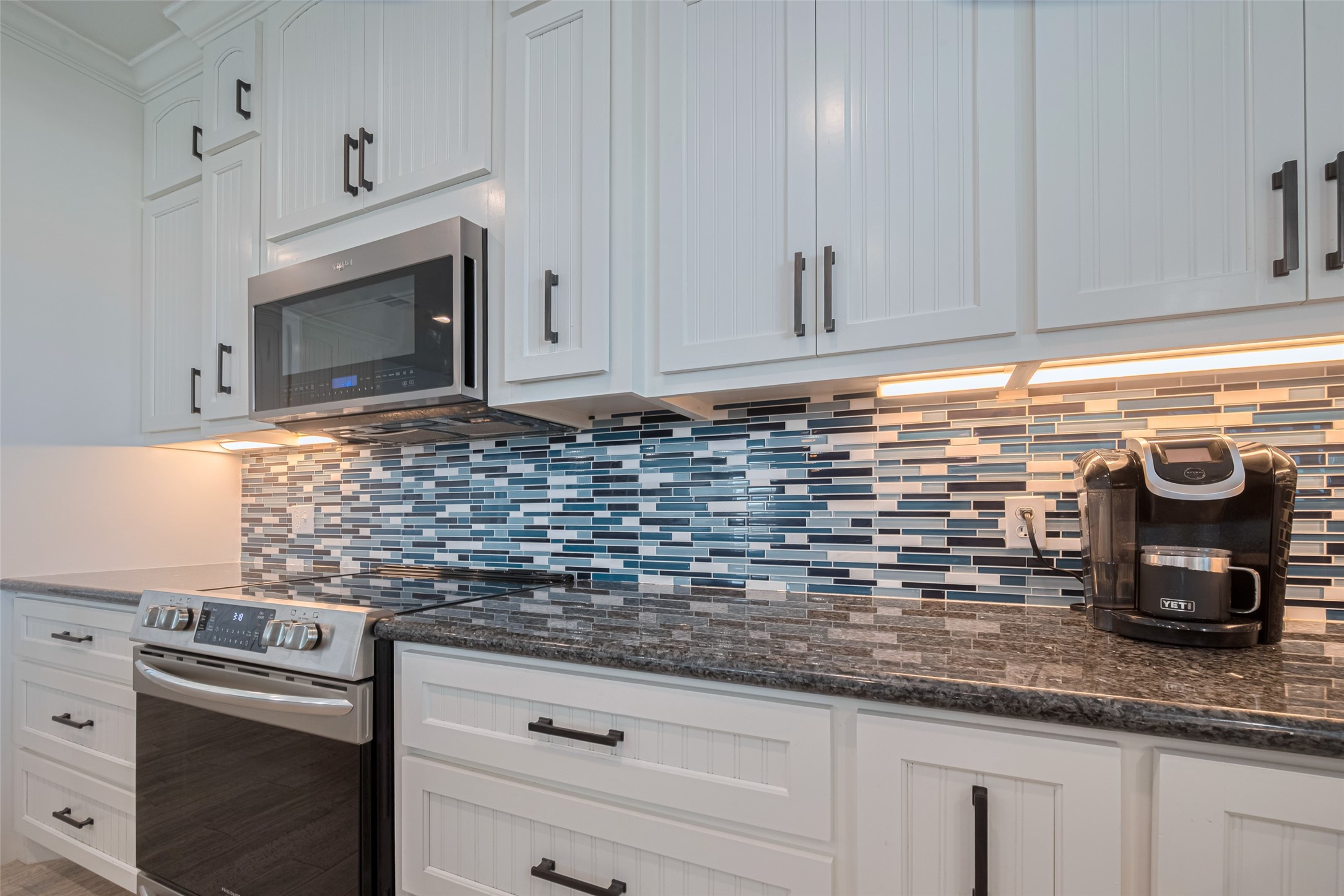 1126 Island Boulevard Property Photo 11