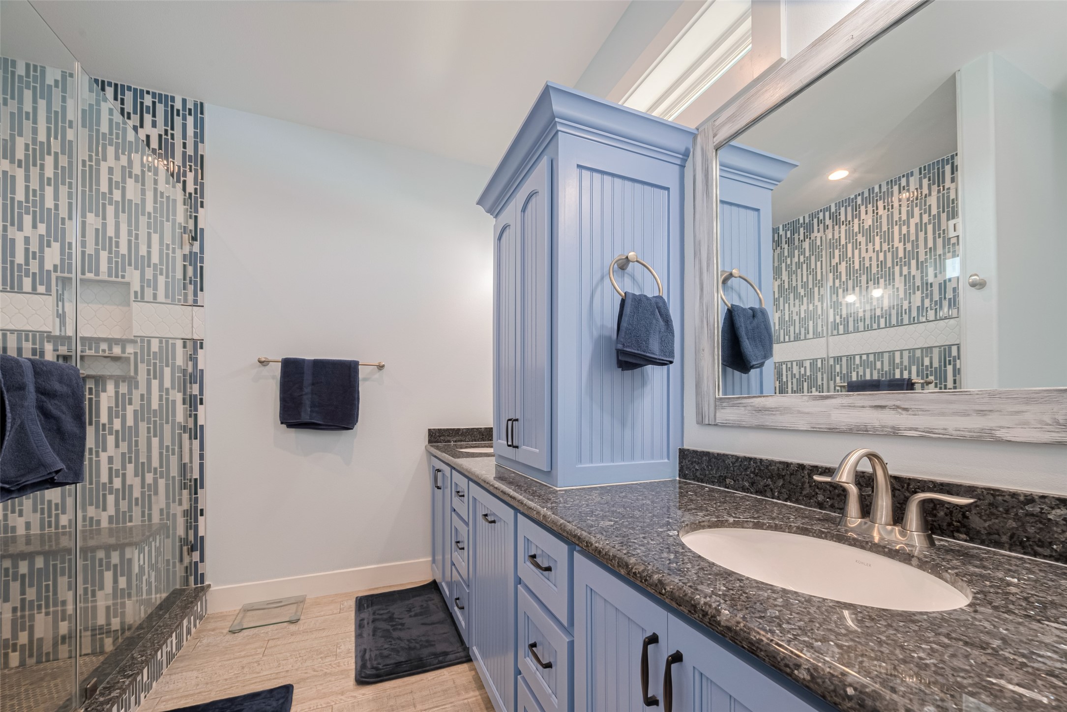 1126 Island Boulevard Property Photo 18