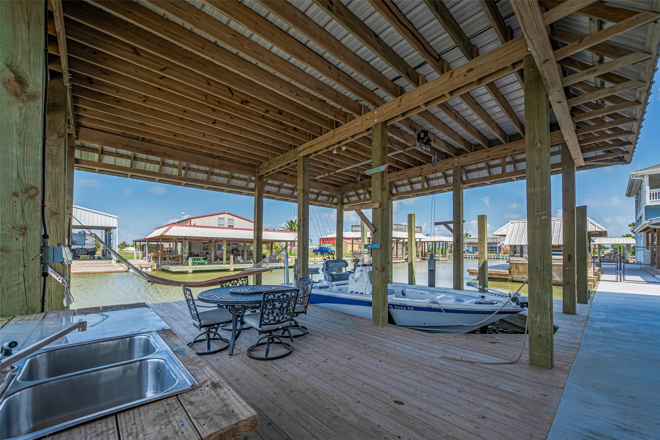 1126 Island Boulevard Property Photo 41