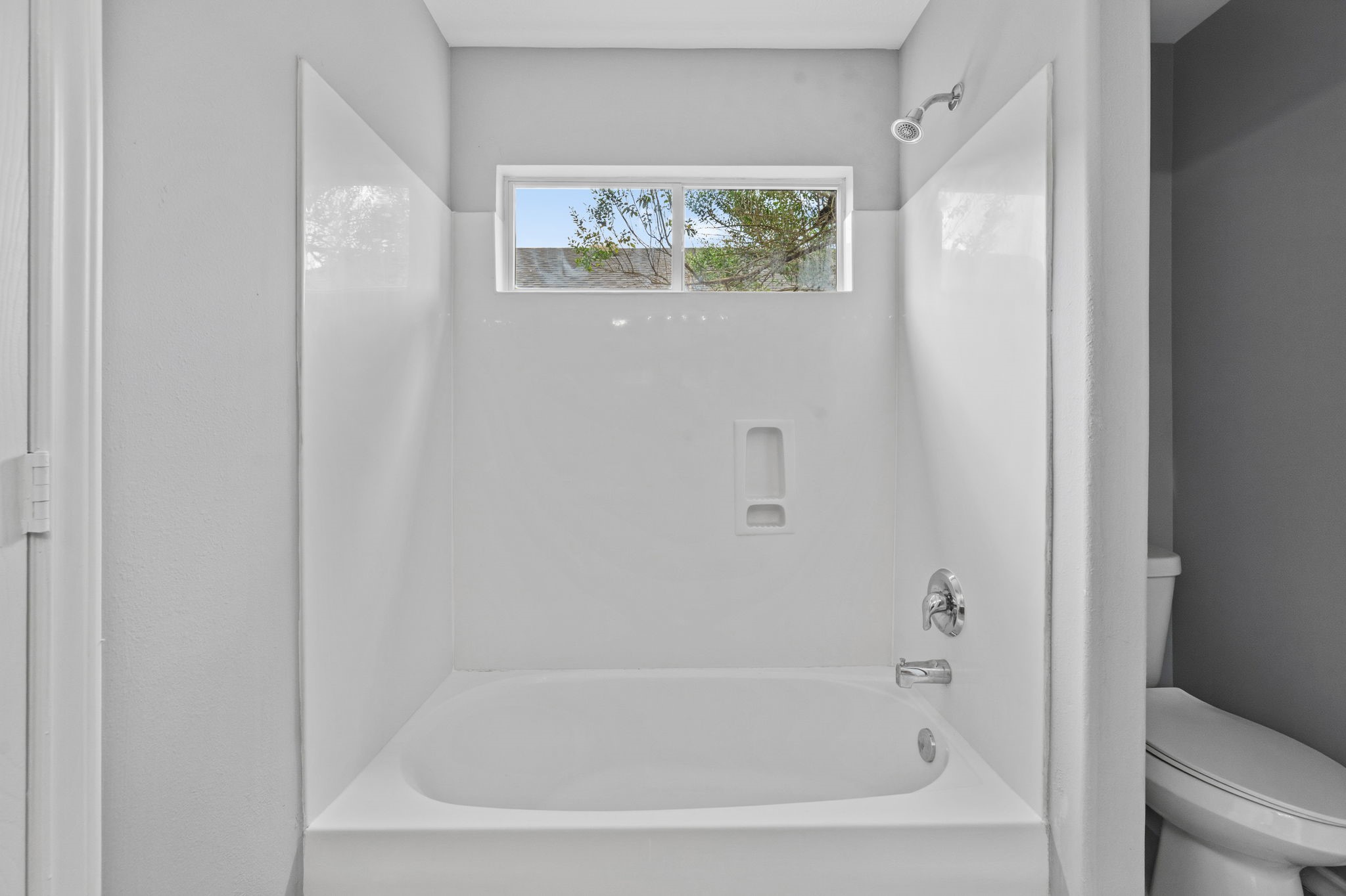 9006 Blue Cedar Lane Property Photo 13