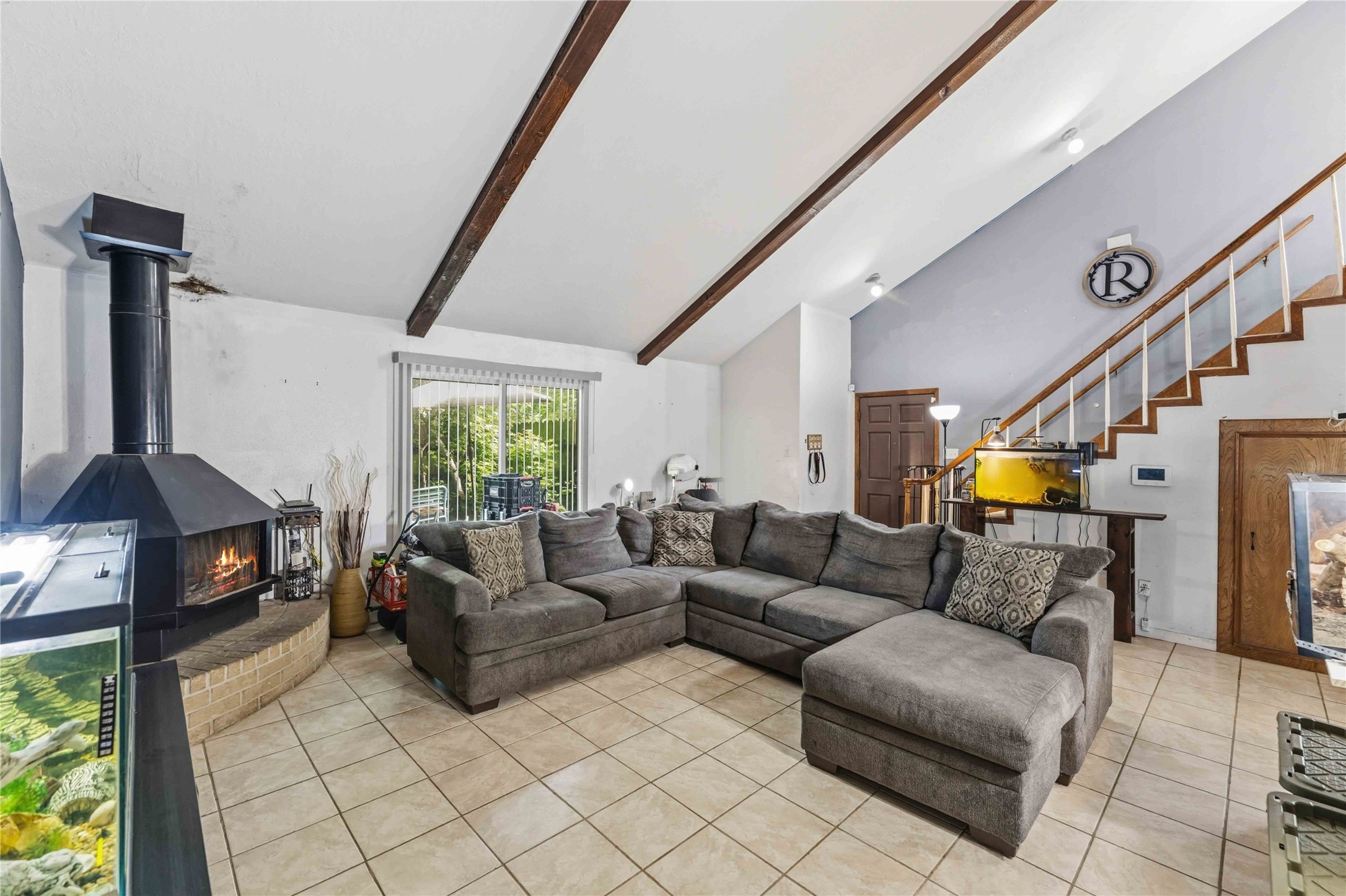 1114 Mustang Trail Property Photo 5