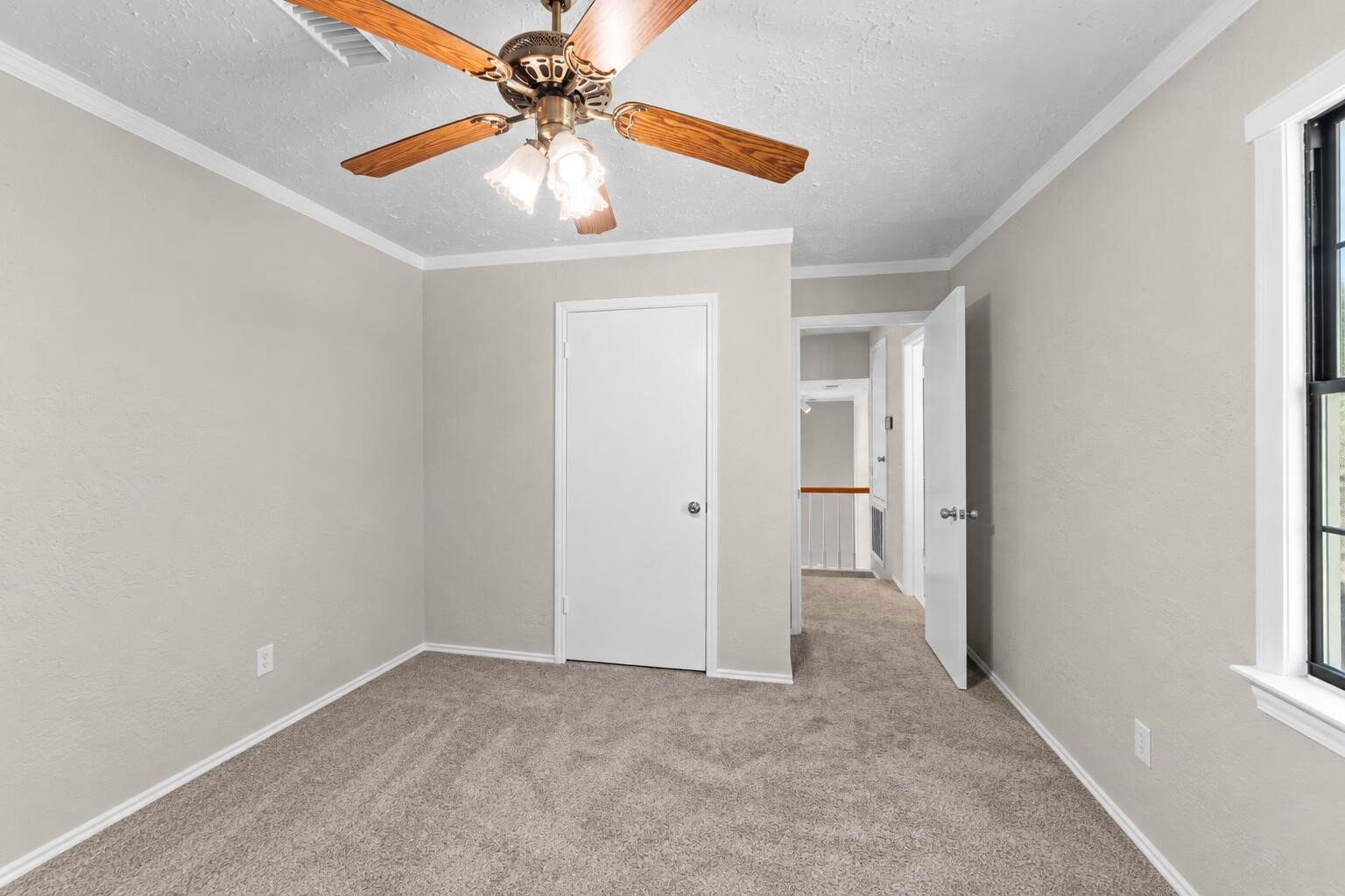 2103 Creekshire Drive Property Photo 31