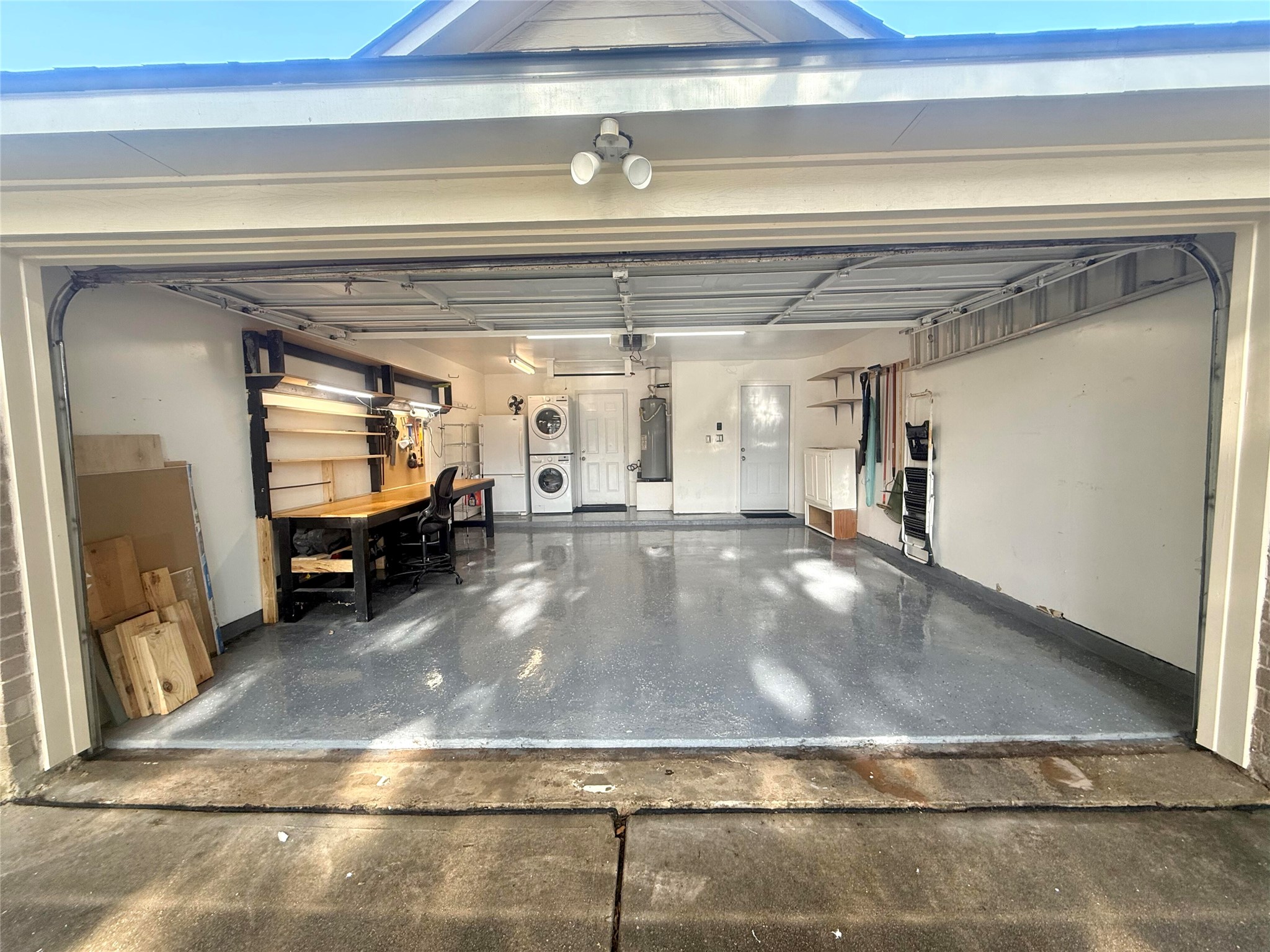 2103 Creekshire Drive Property Photo 34