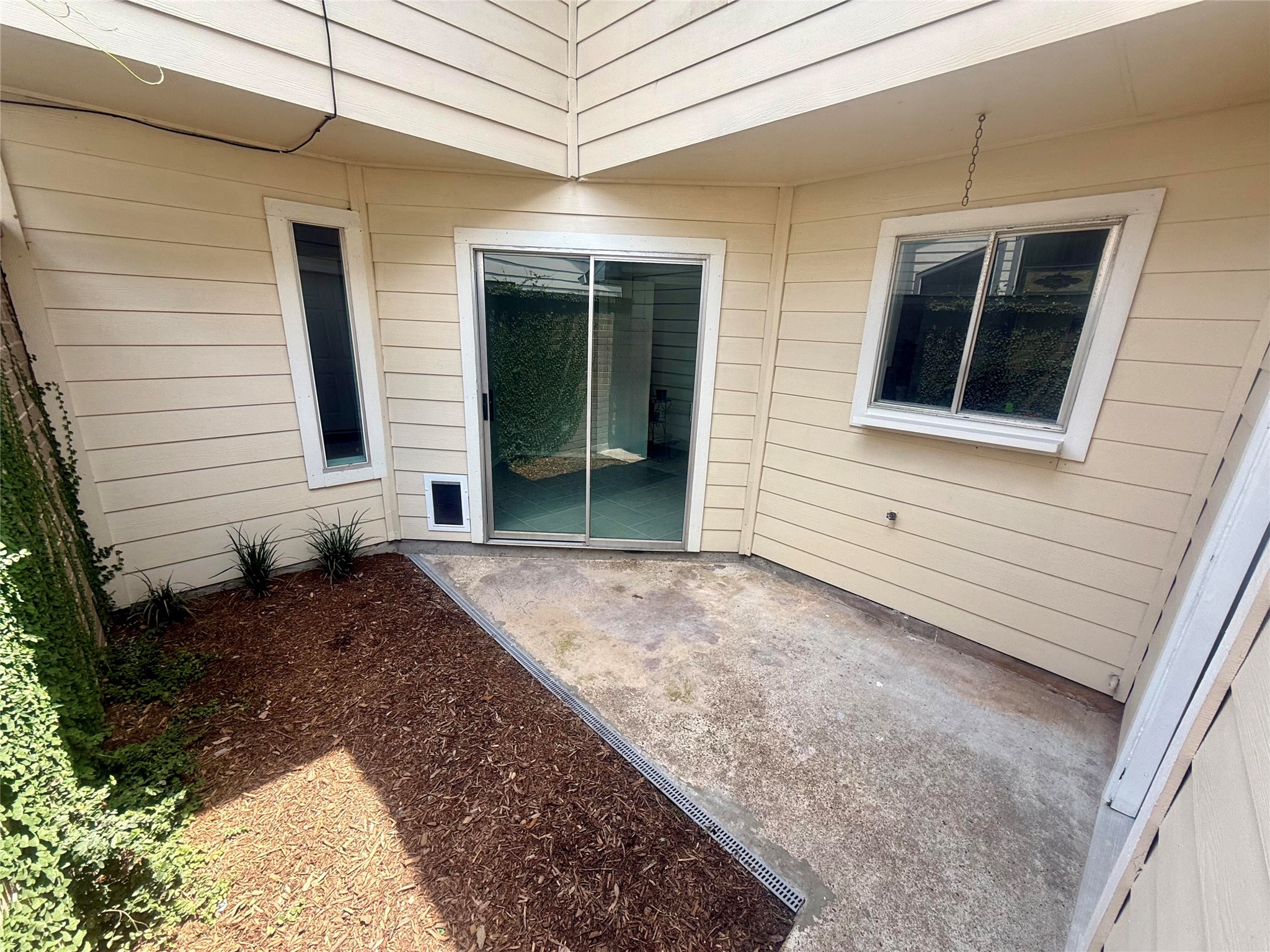 2103 Creekshire Drive Property Photo 37