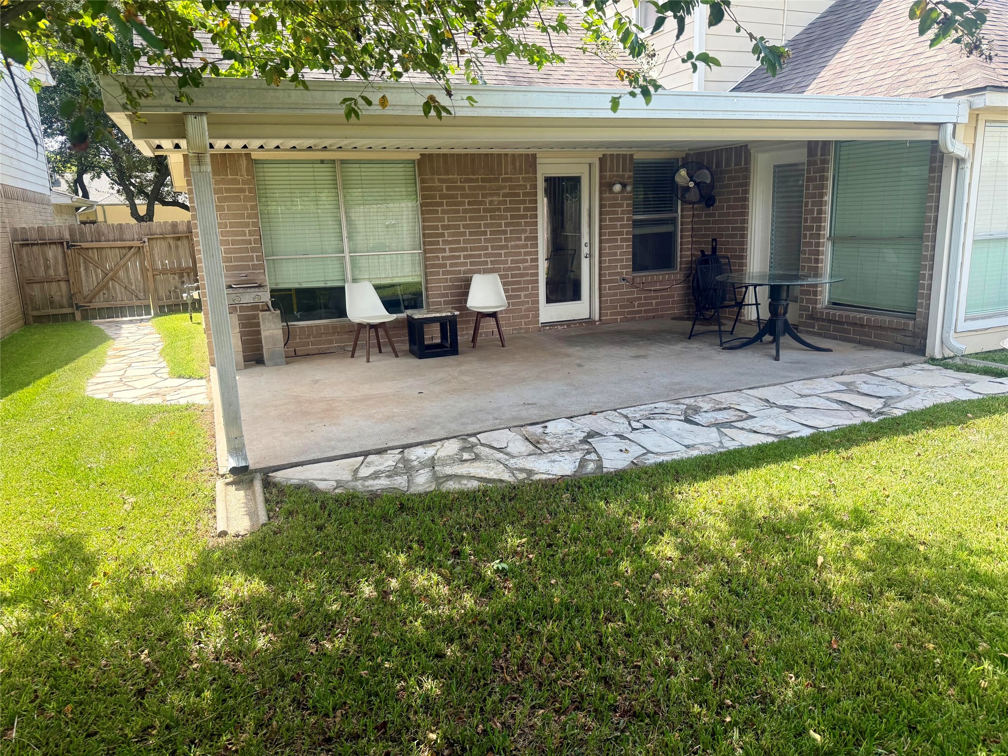 2103 Creekshire Drive Property Photo 40