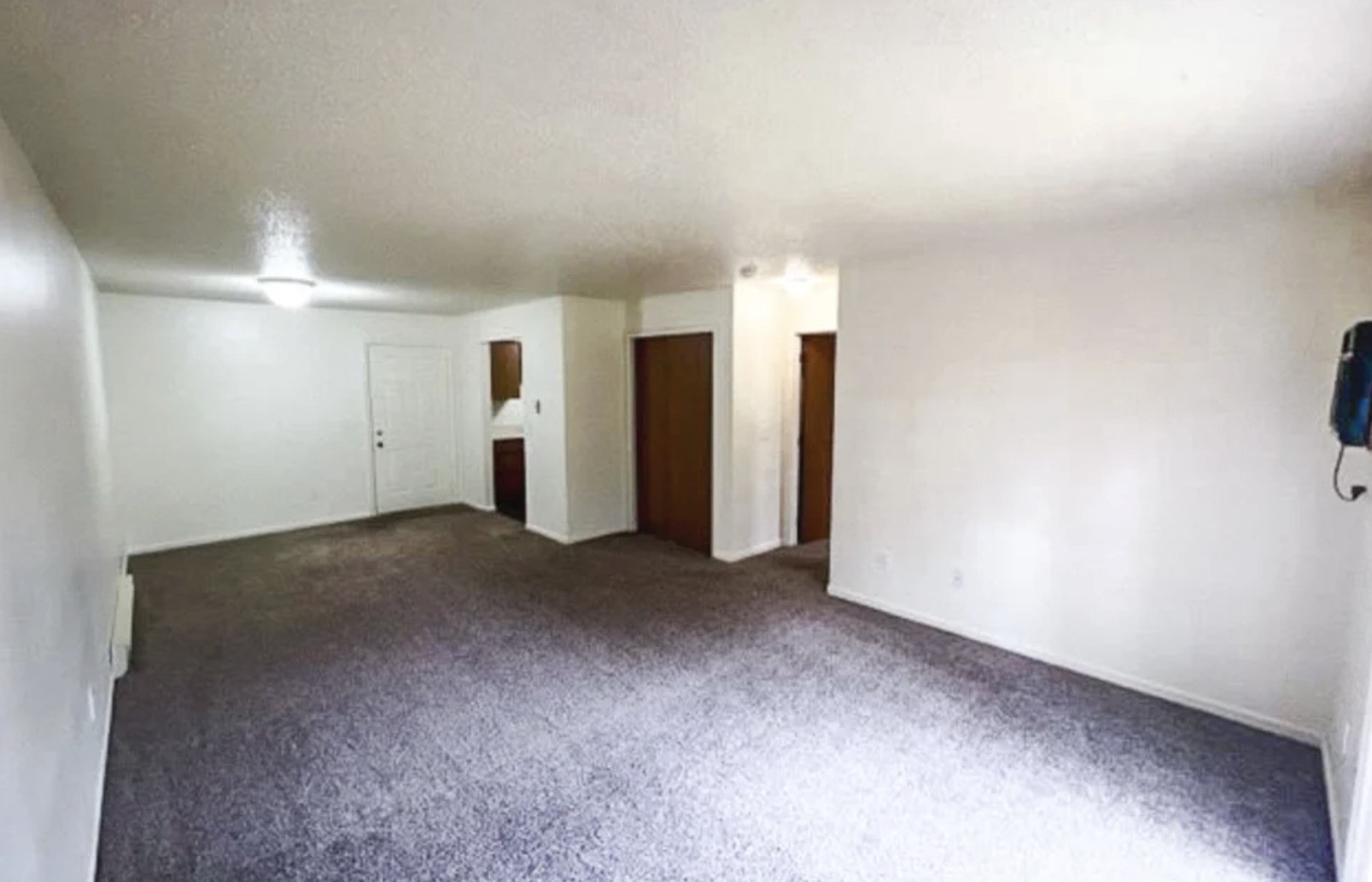 10 E Park Terrace Boulevard Property Photo 7