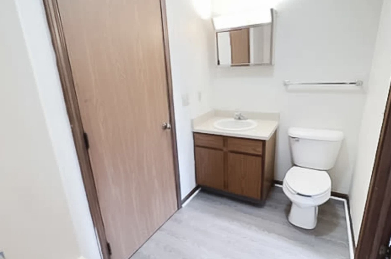 10 E Park Terrace Boulevard Property Photo 12