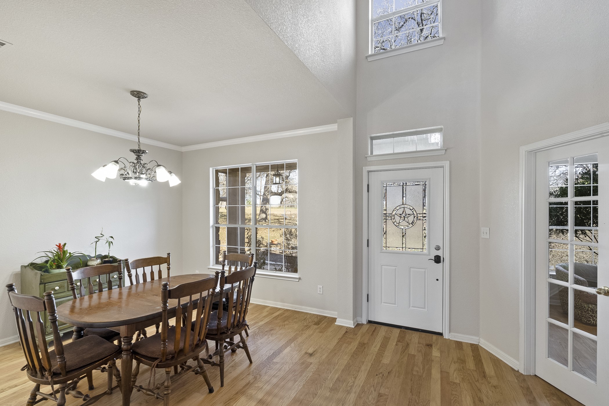 202 The Oaks Boulevard N Property Photo 19