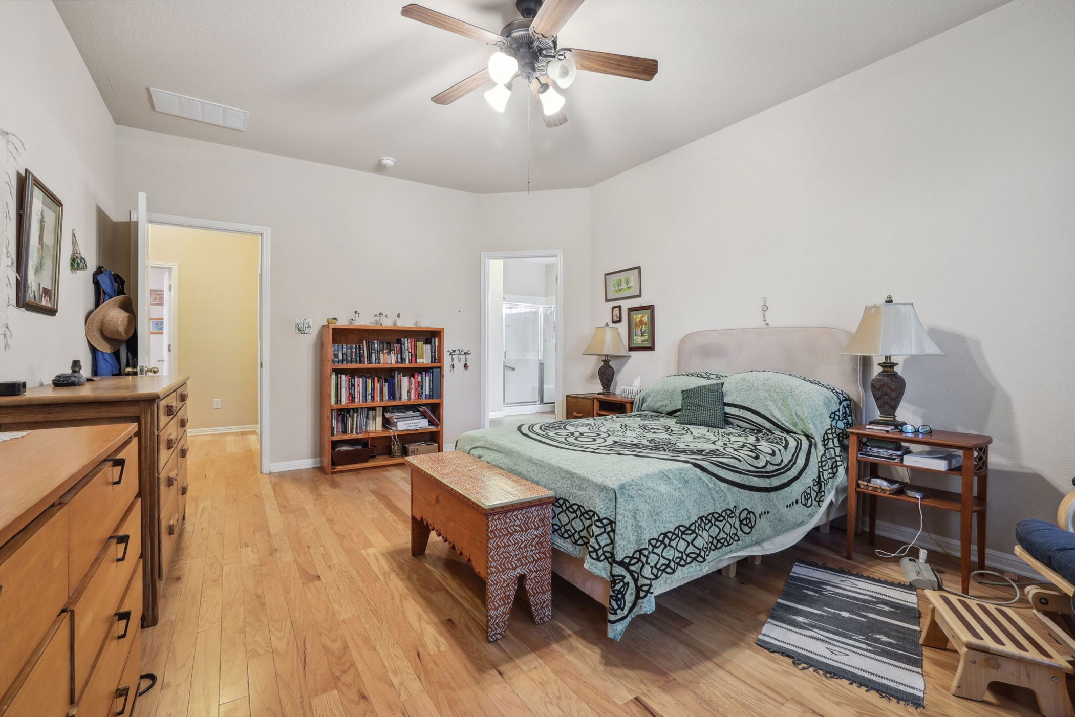 202 The Oaks Boulevard N Property Photo 30