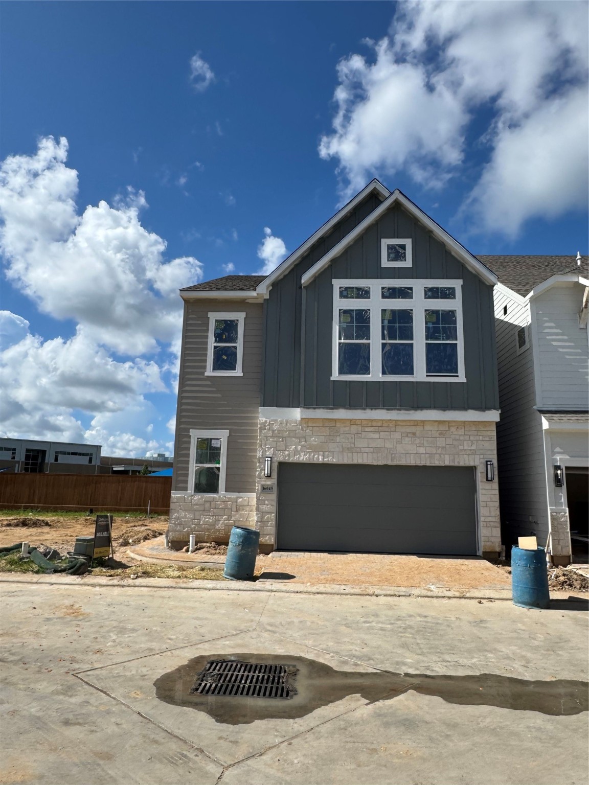 16045 Hayes Park Drive Property Photo