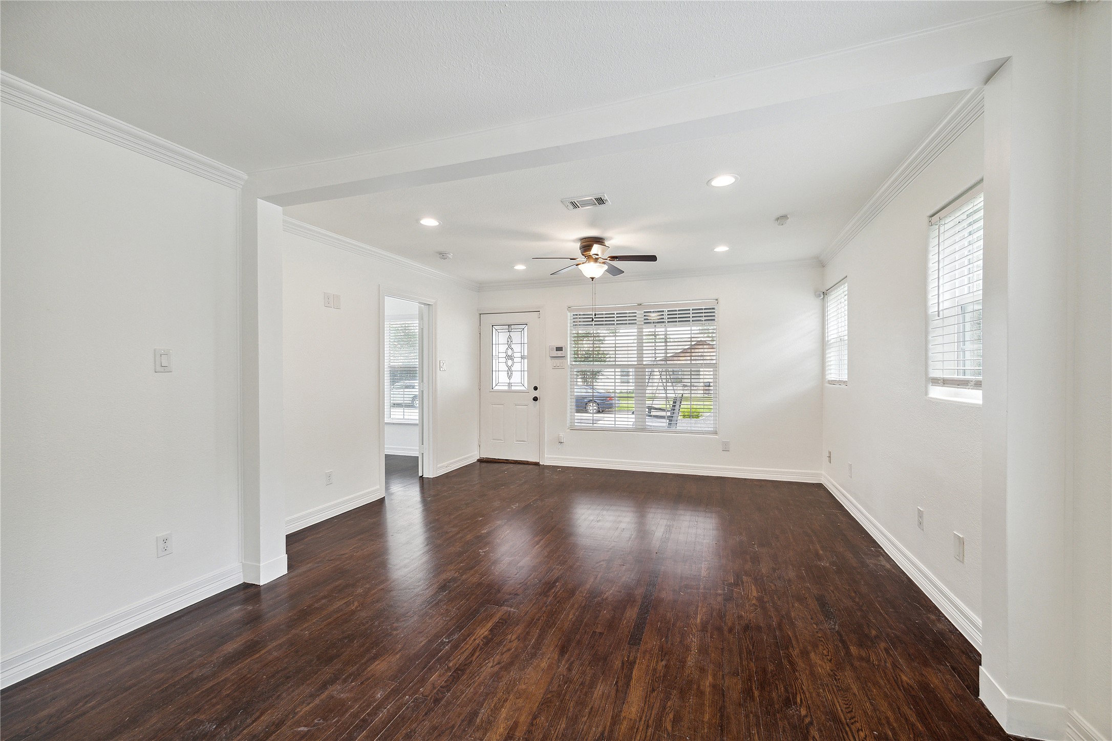 1301 Pearson Street Property Photo 6