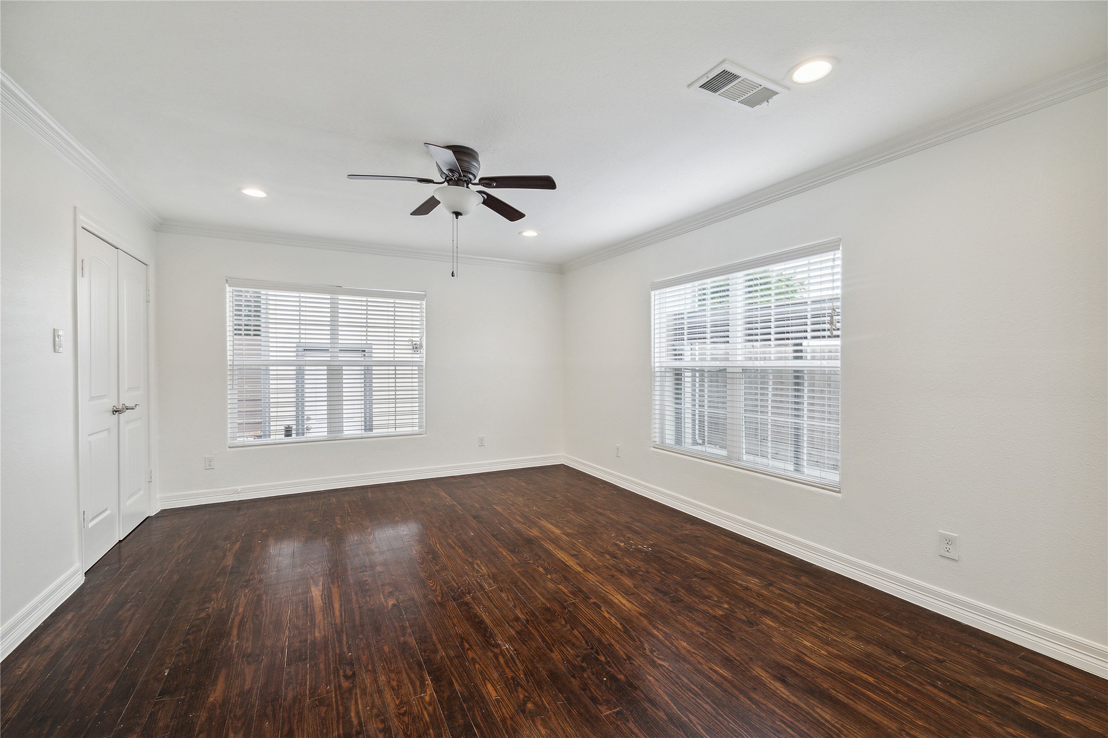 1301 Pearson Street Property Photo 8