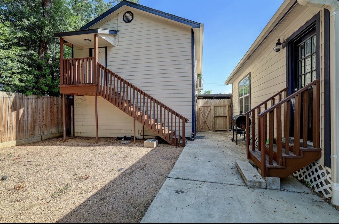 1301 Pearson Street Property Photo 15