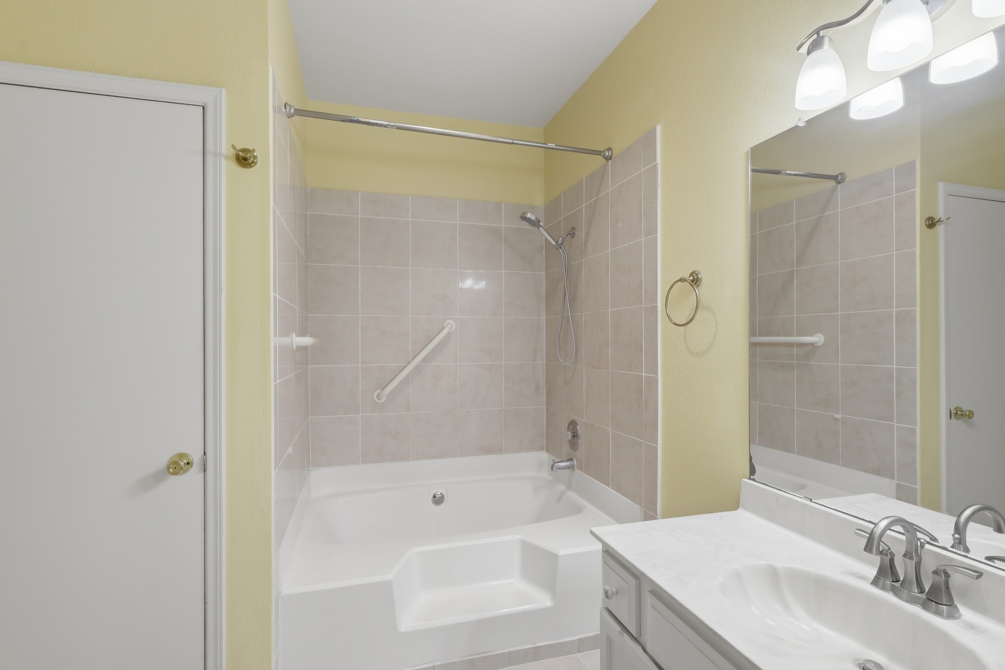 506 Wilcrest Drive 506 Property Photo 16