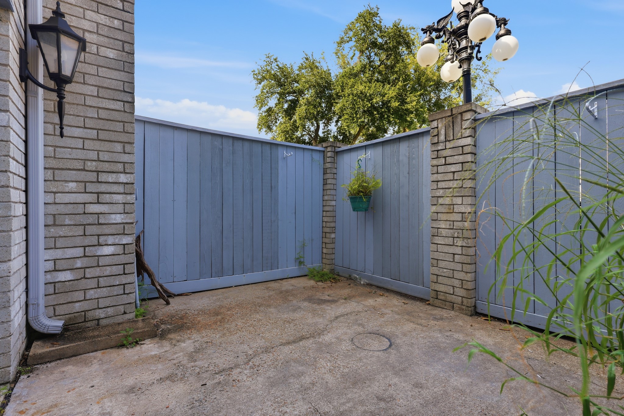 506 Wilcrest Drive 506 Property Photo 19