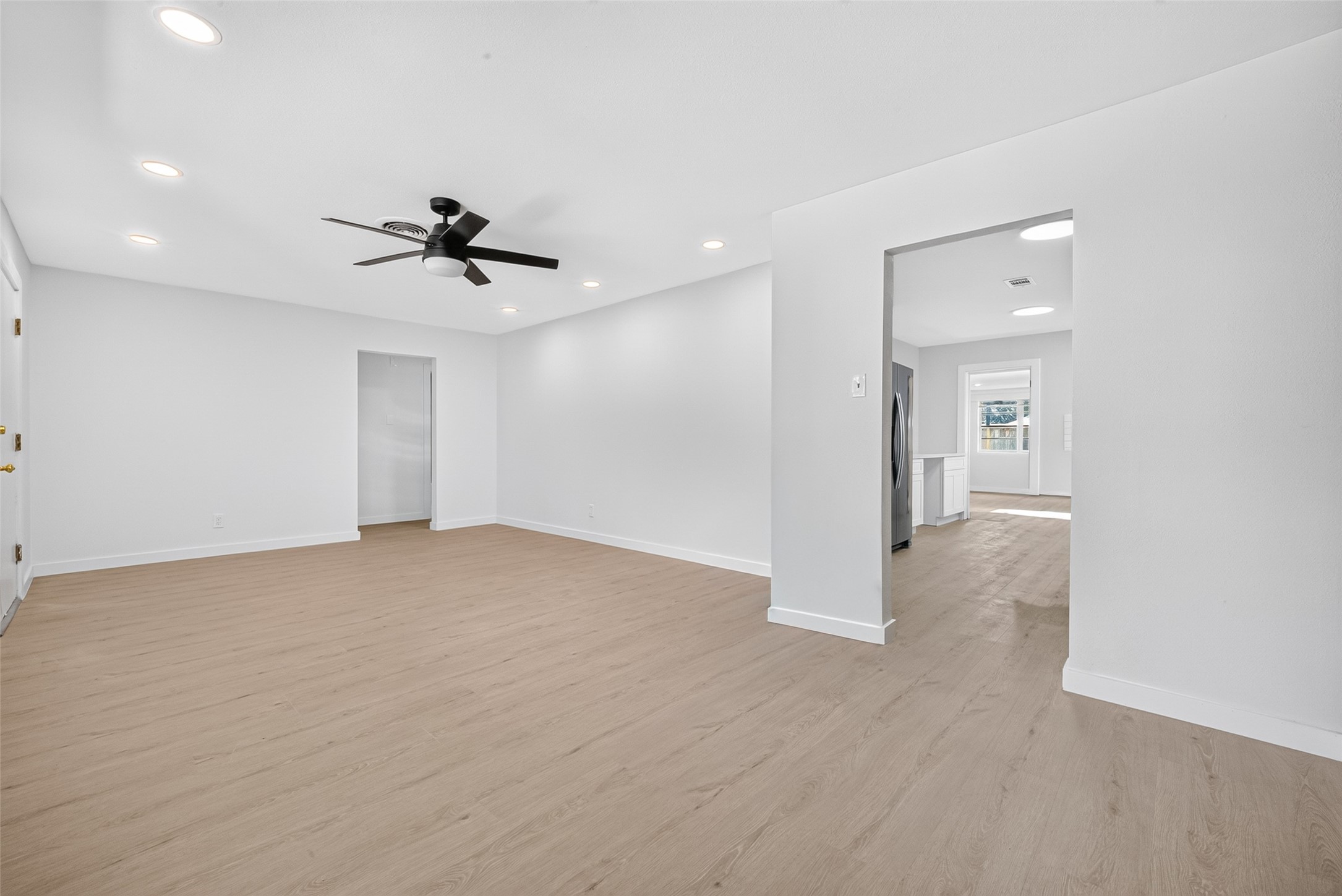 6131 Birdwood Road Property Photo 4