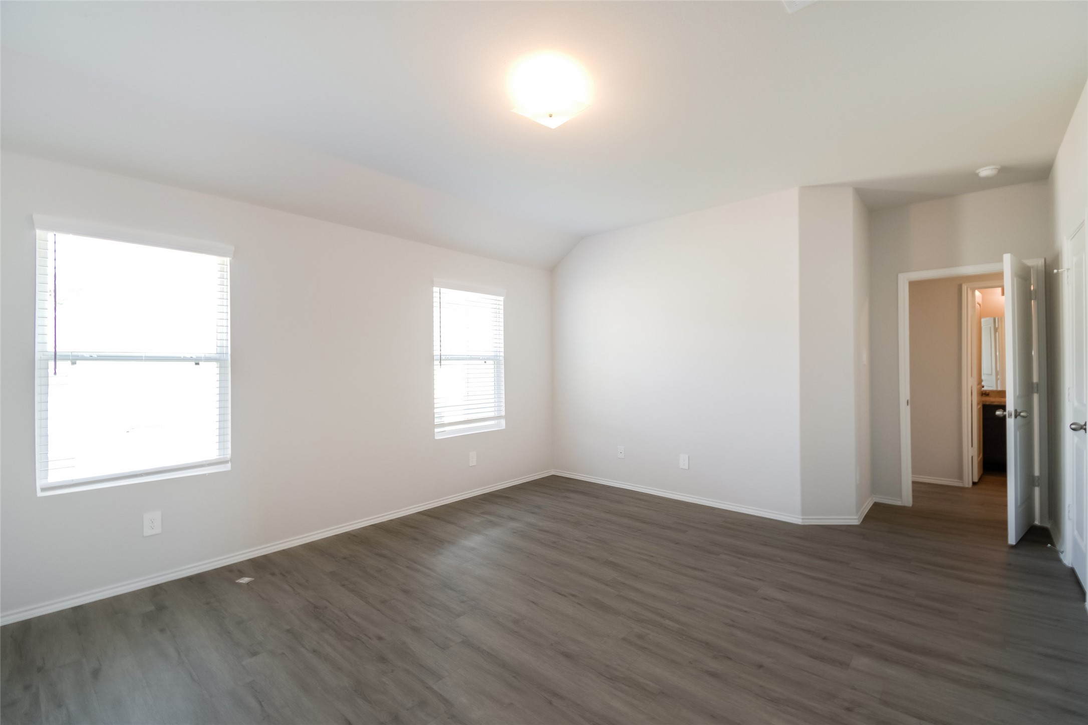 23438 Goodfellow Drive Property Photo 8