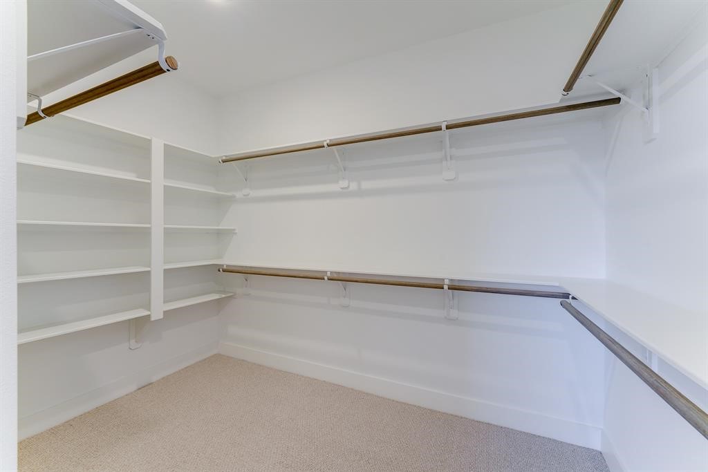 7712 Johanna Park Drive Property Photo 17