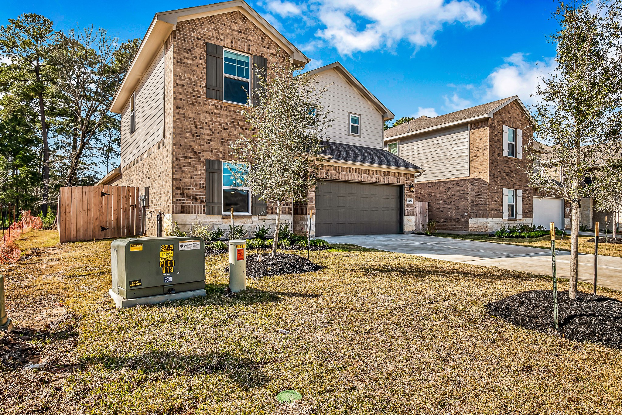 17925 Canopy Trace Court Property Photo 4