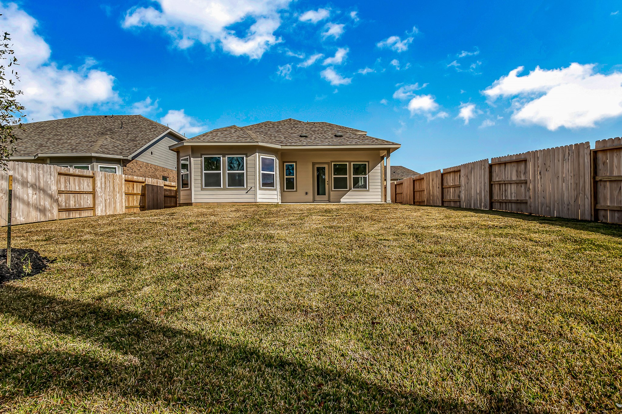 17925 Canopy Trace Court Property Photo 8
