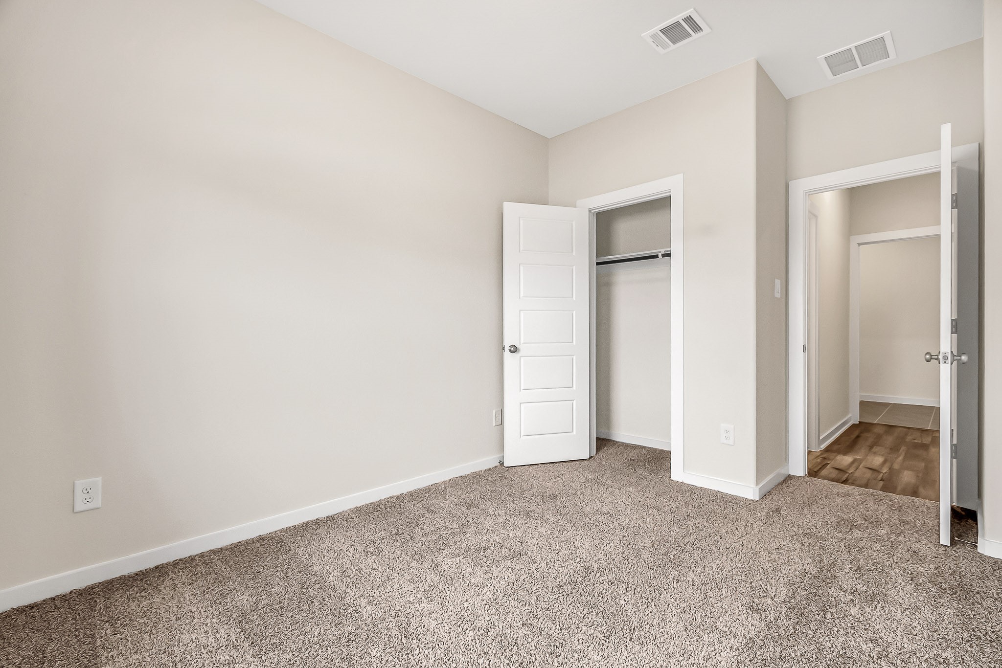 17925 Canopy Trace Court Property Photo 13