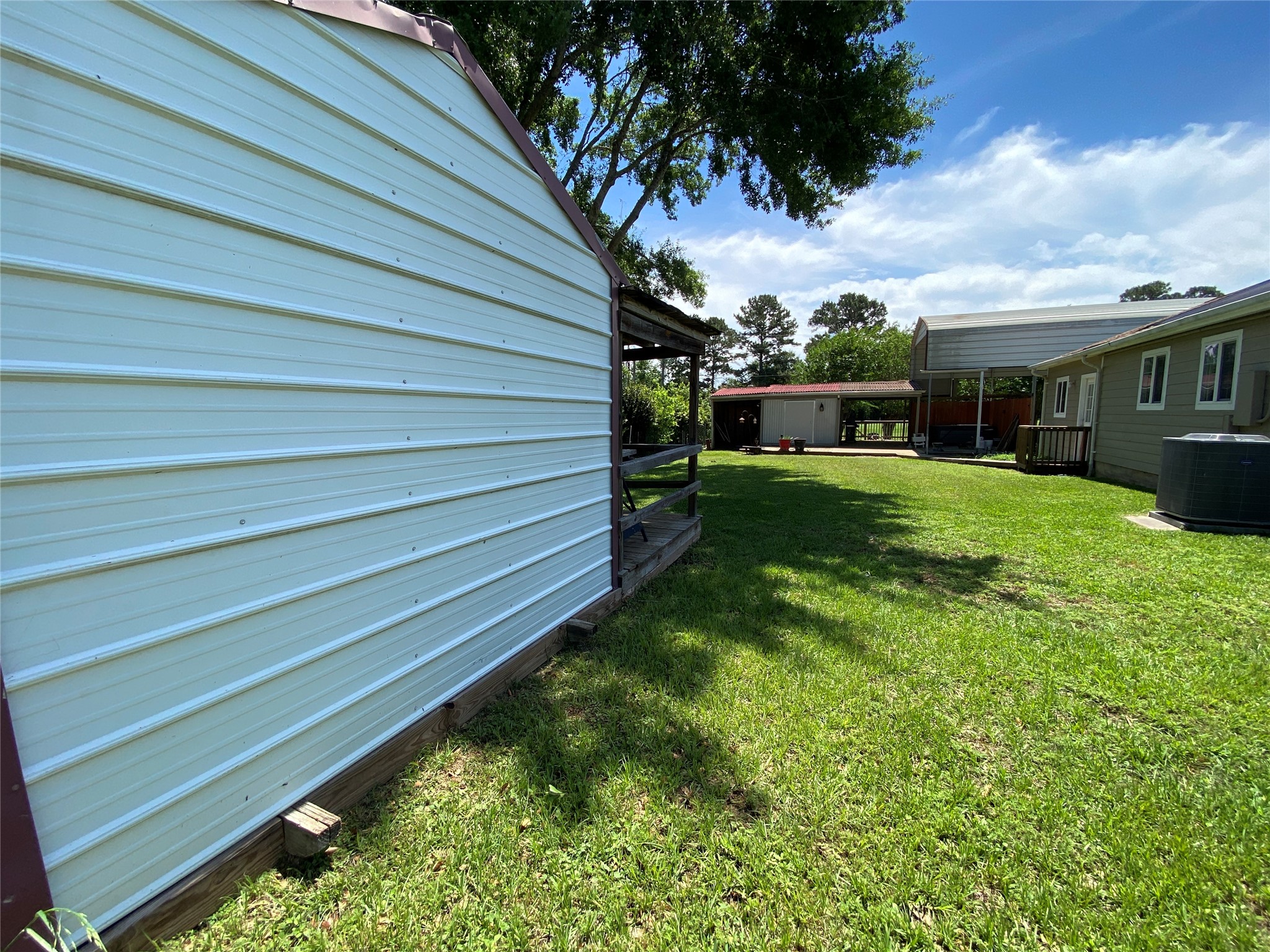 181 Hawk Property Photo 11