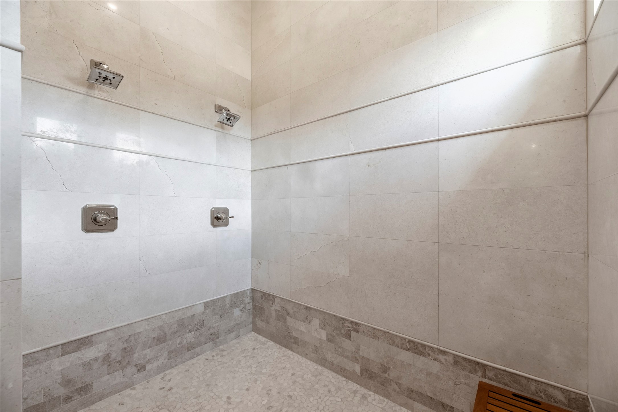 19110 S Frio River Circle Property Photo 27