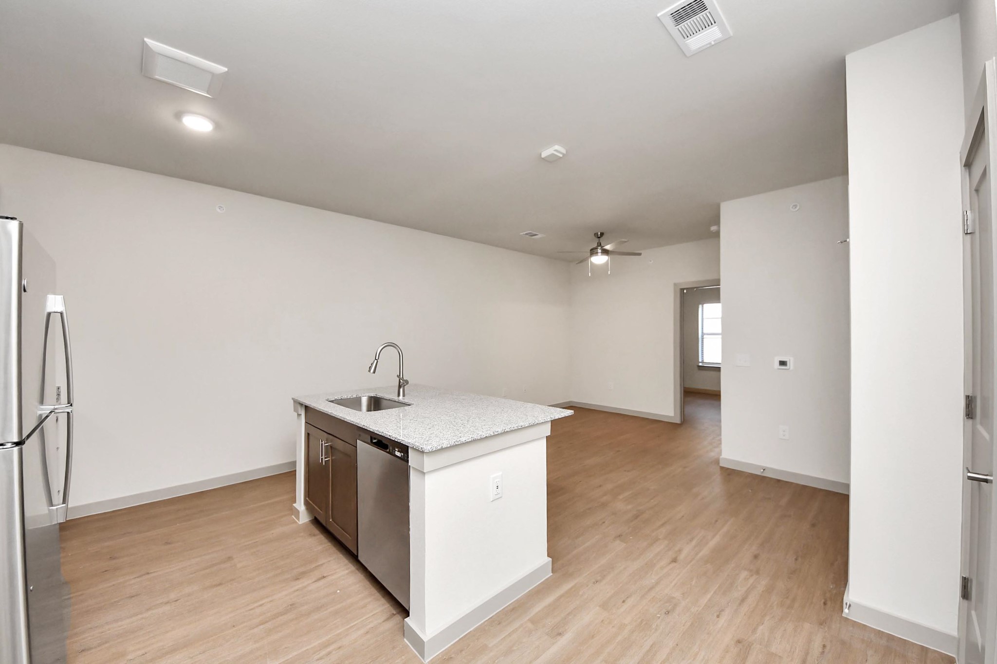 4639 Techniplex Drive 1103 Property Photo 6