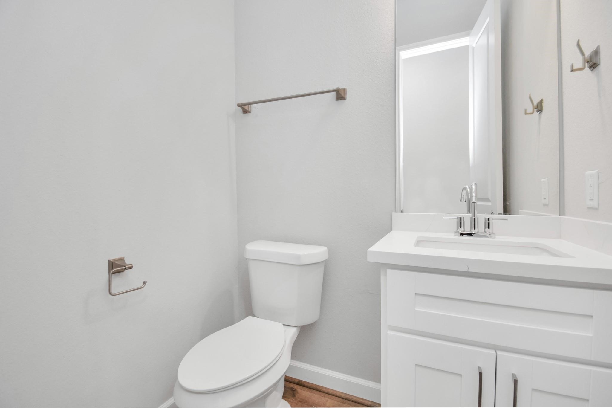 2339 Hoskins Drive Property Photo 14