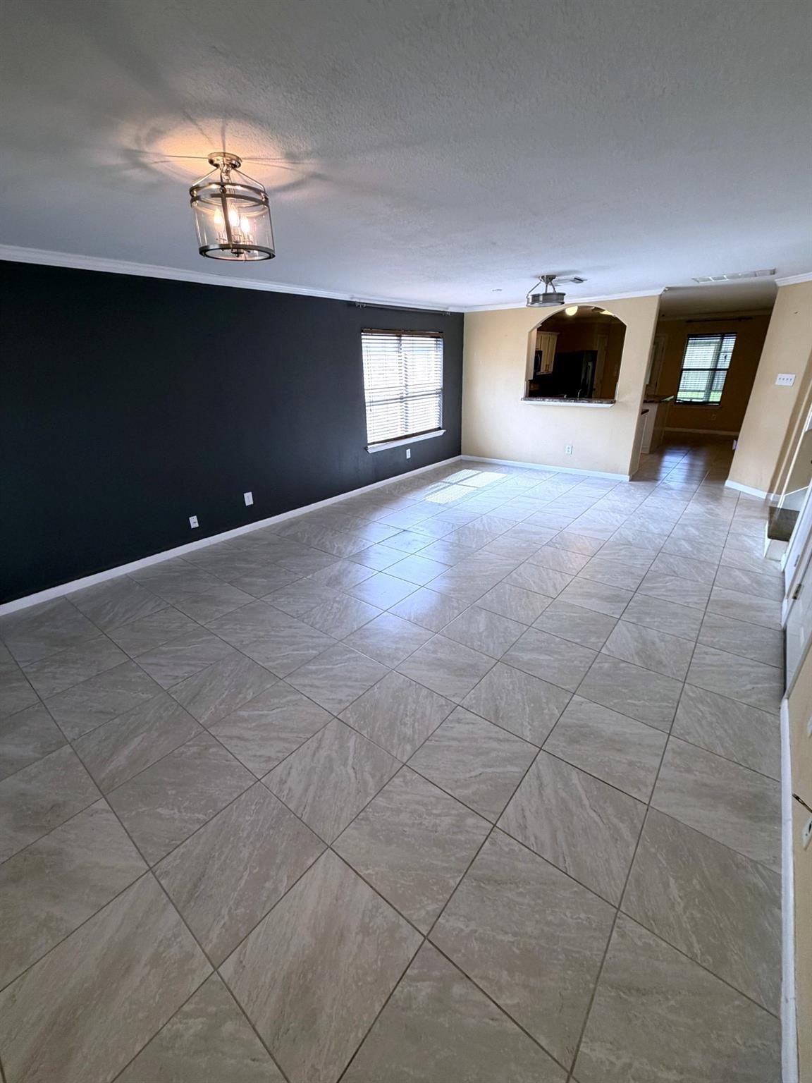 8315 White Pine Lane Property Photo 2