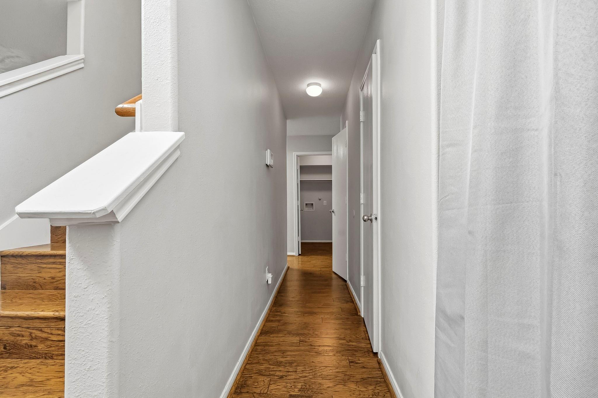 6726 Windy River Lane Property Photo 9