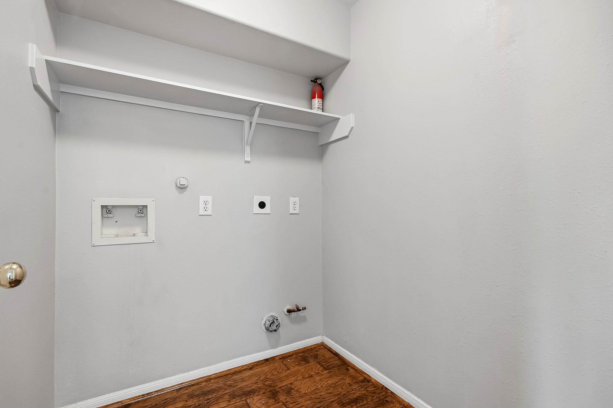 6726 Windy River Lane Property Photo 11