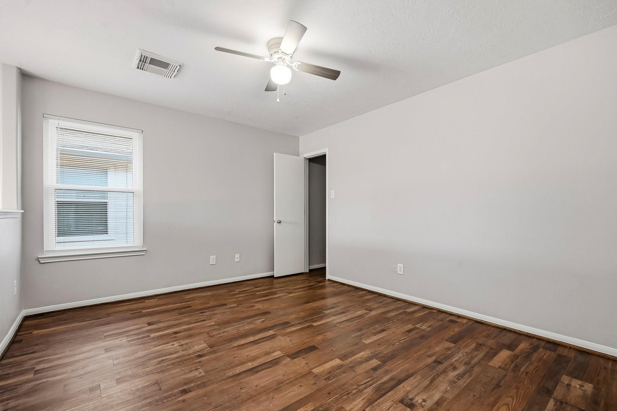 6726 Windy River Lane Property Photo 21