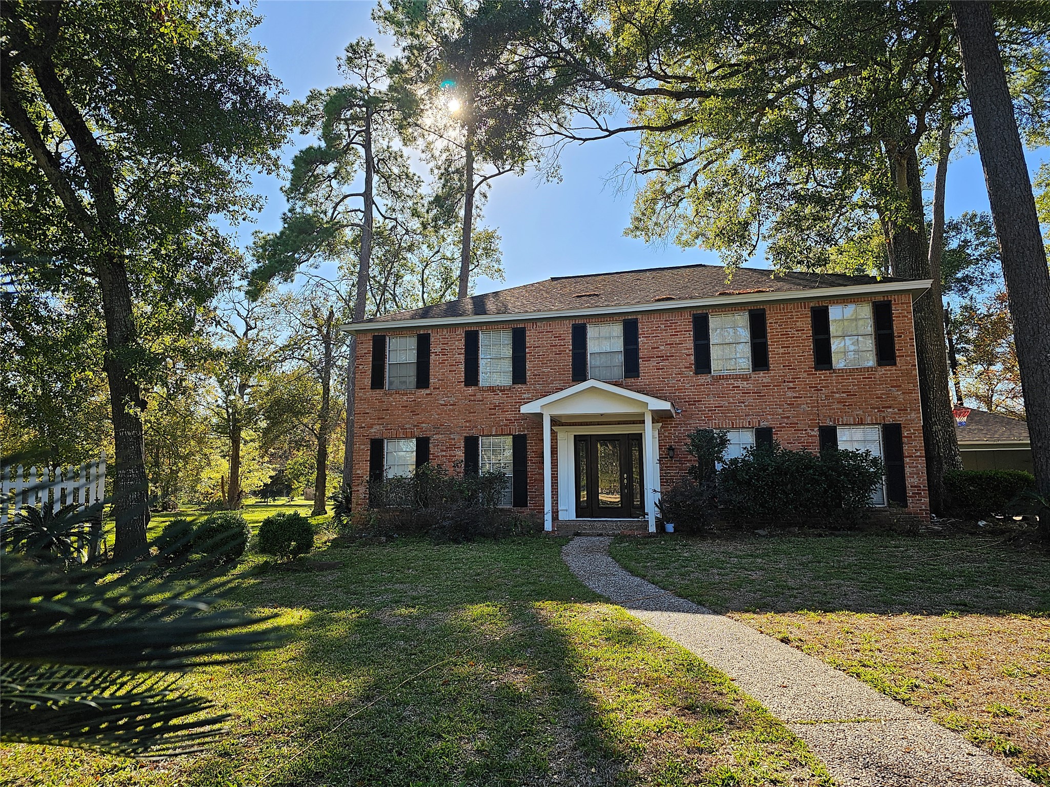 17911 Beaver Creek Drive Property Photo 1
