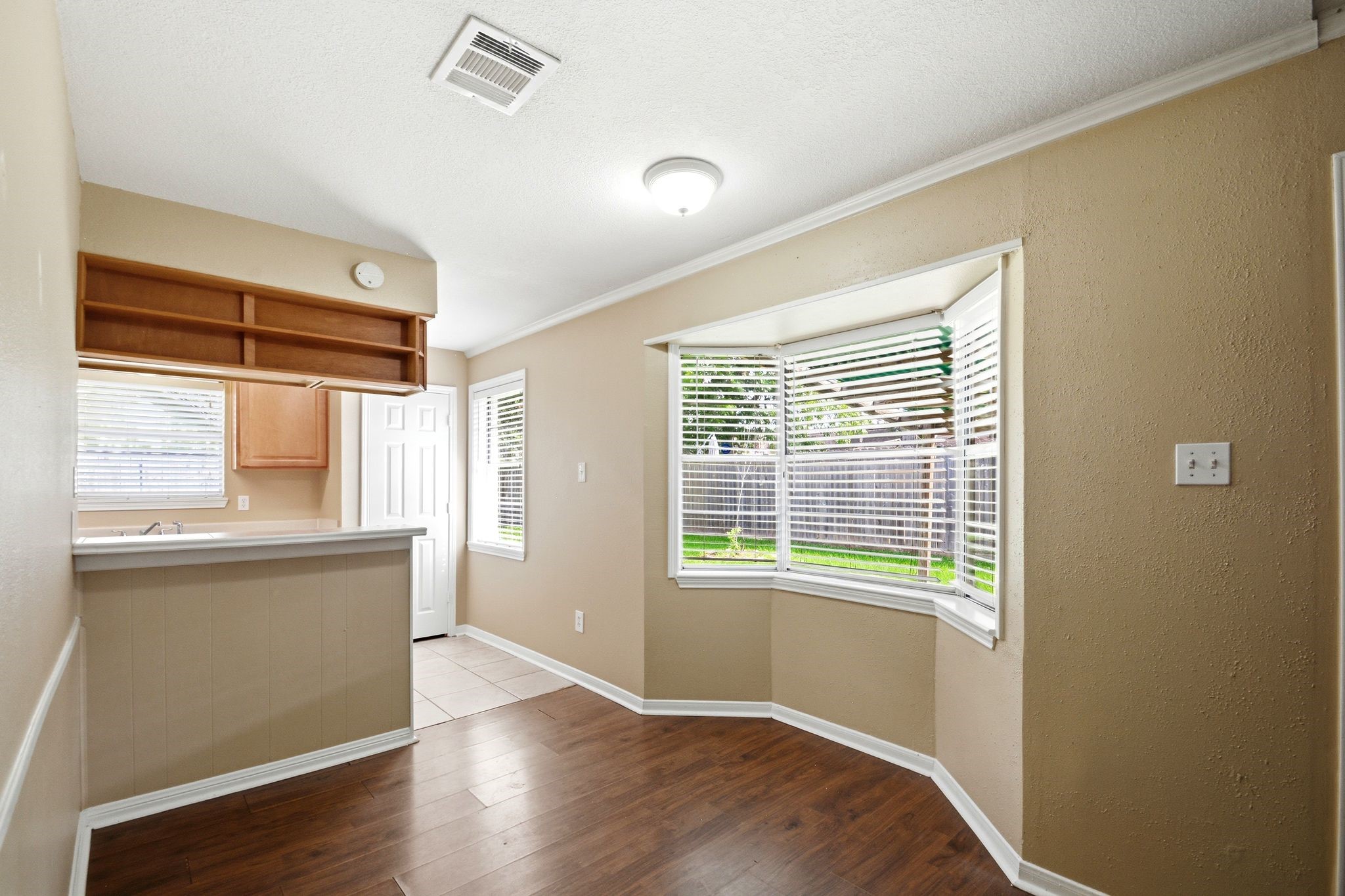 16338 Autumn Wind Drive Property Photo 15