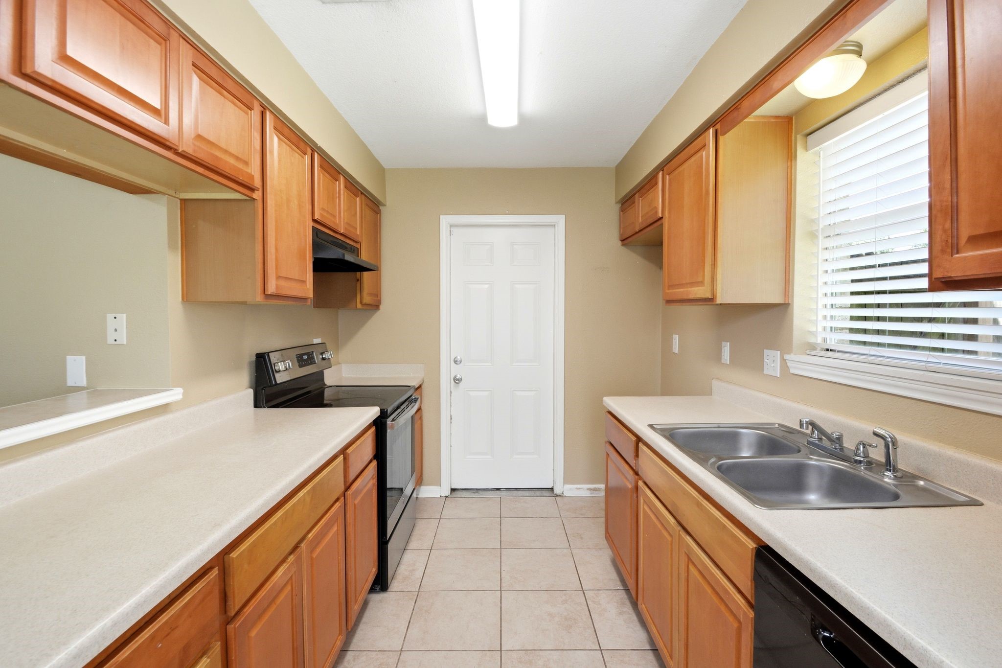 16338 Autumn Wind Drive Property Photo 20