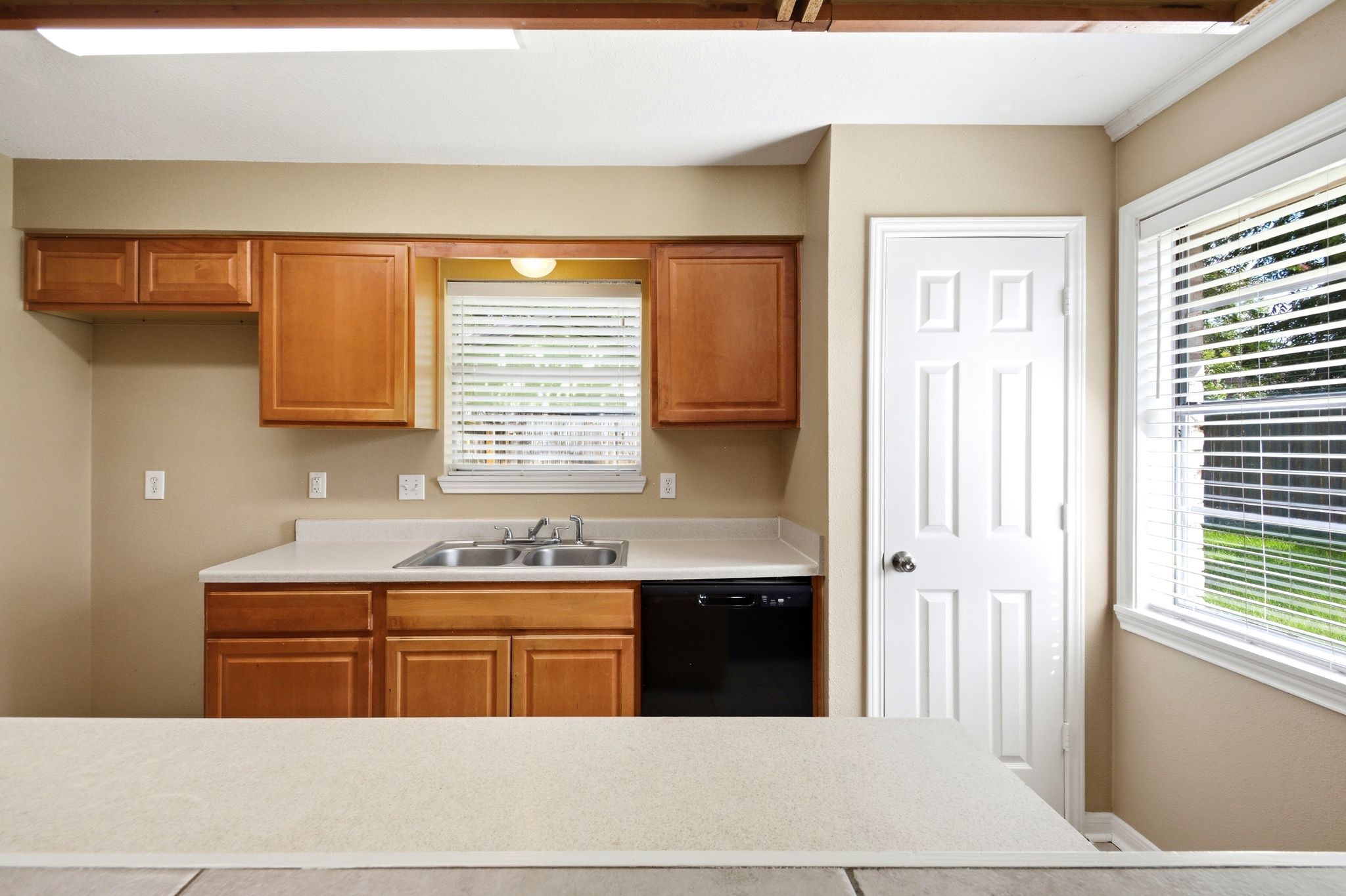 16338 Autumn Wind Drive Property Photo 21