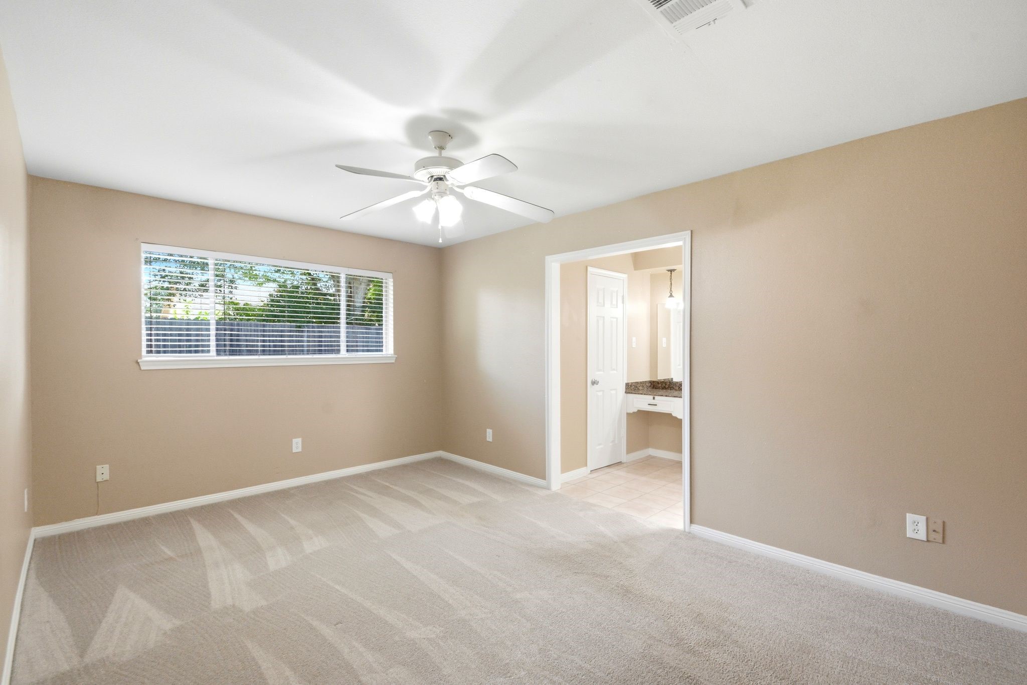 16338 Autumn Wind Drive Property Photo 22