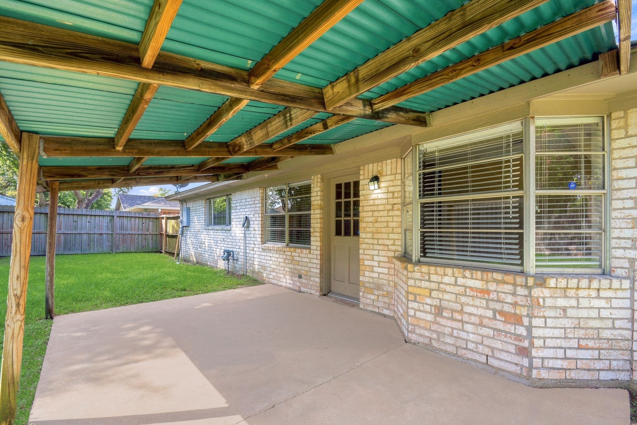 16338 Autumn Wind Drive Property Photo 37