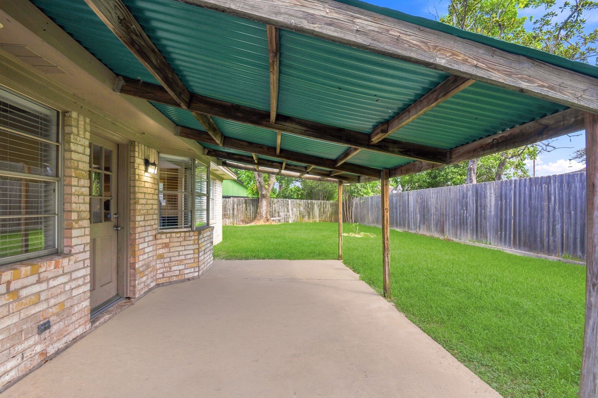 16338 Autumn Wind Drive Property Photo 38