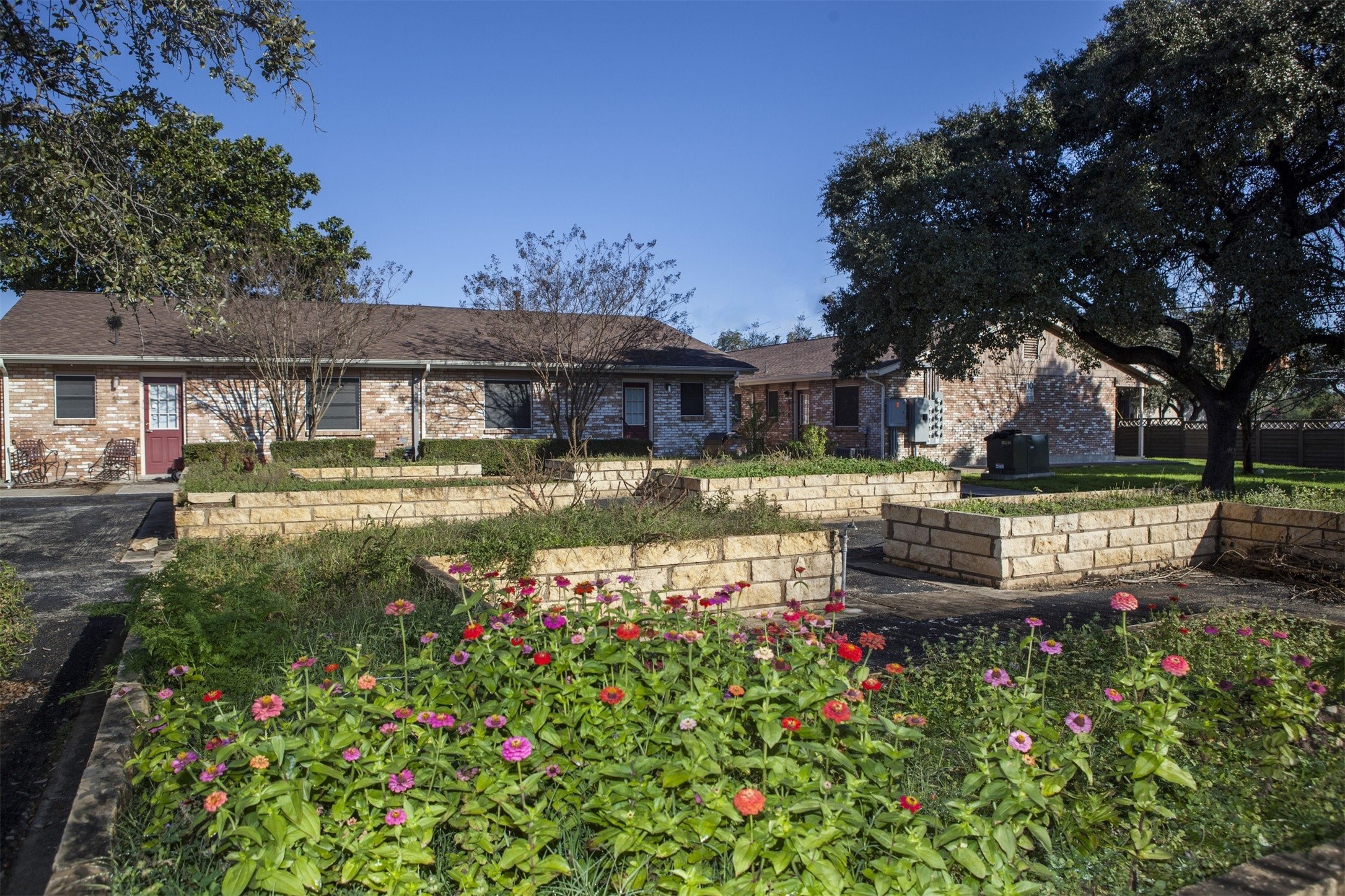 8219 Perrin Beitel Road Property Photo 8
