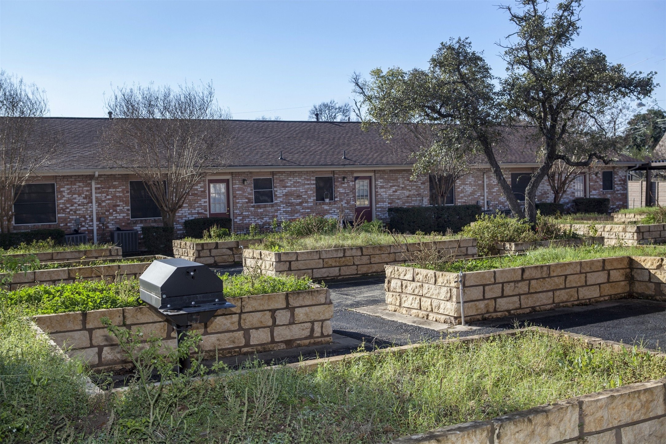 8219 Perrin Beitel Road Property Photo 11