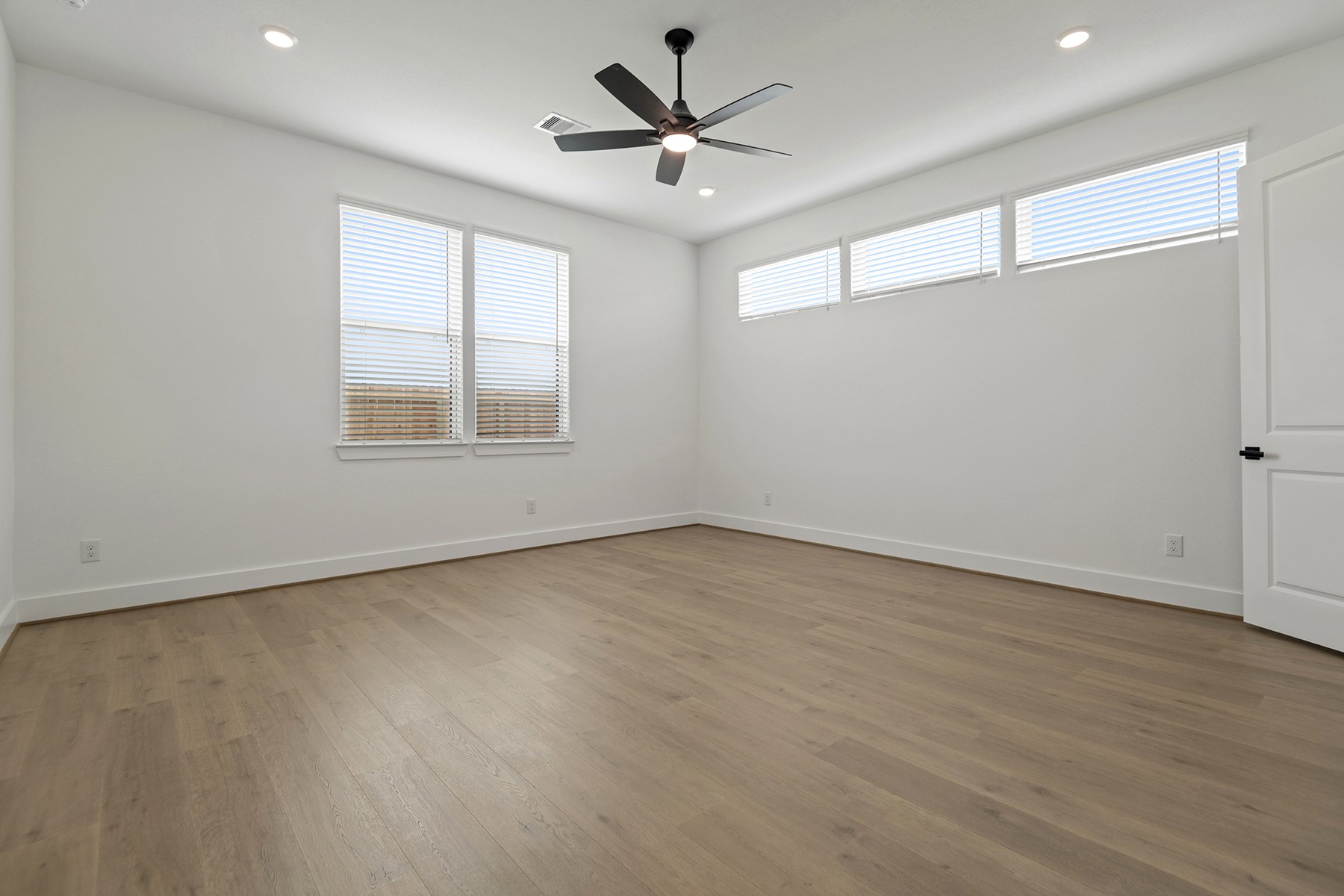 1911 Drover Lane Property Photo 14