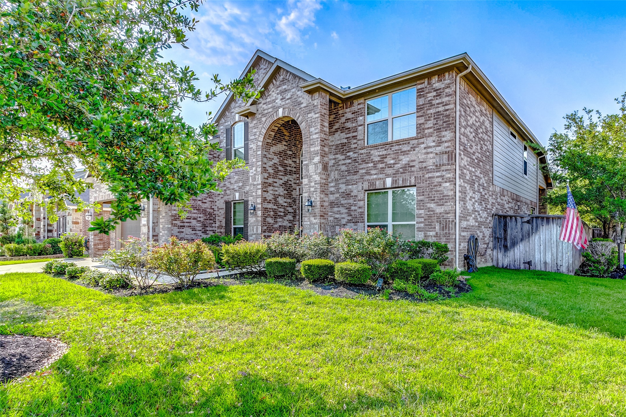 6318 Asbury Brook Court Property Photo 3