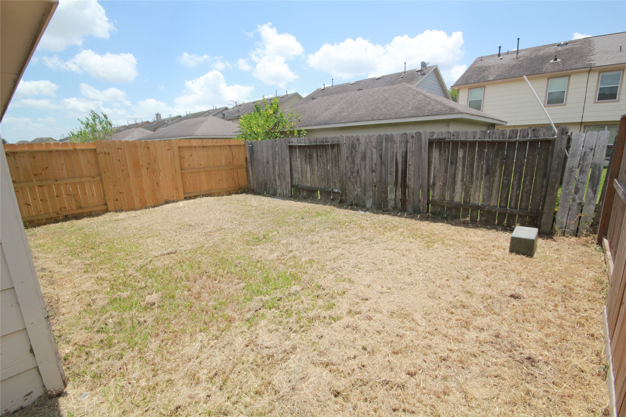 16807 Libson Falls Drive Property Photo 24