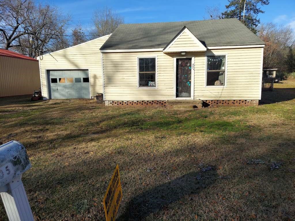 405 N Lanier Street Property Photo 1