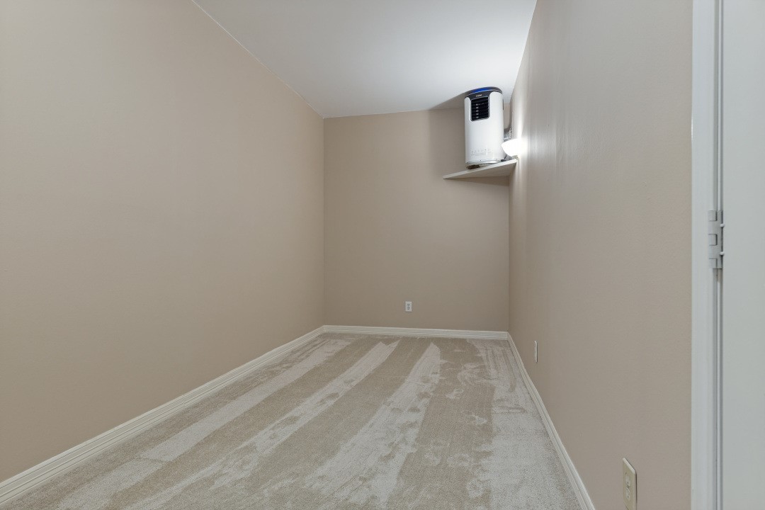 4110 Woodhead Street Property Photo 13
